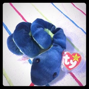 Item in great condition, never played with. From a